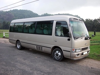 Mini bus